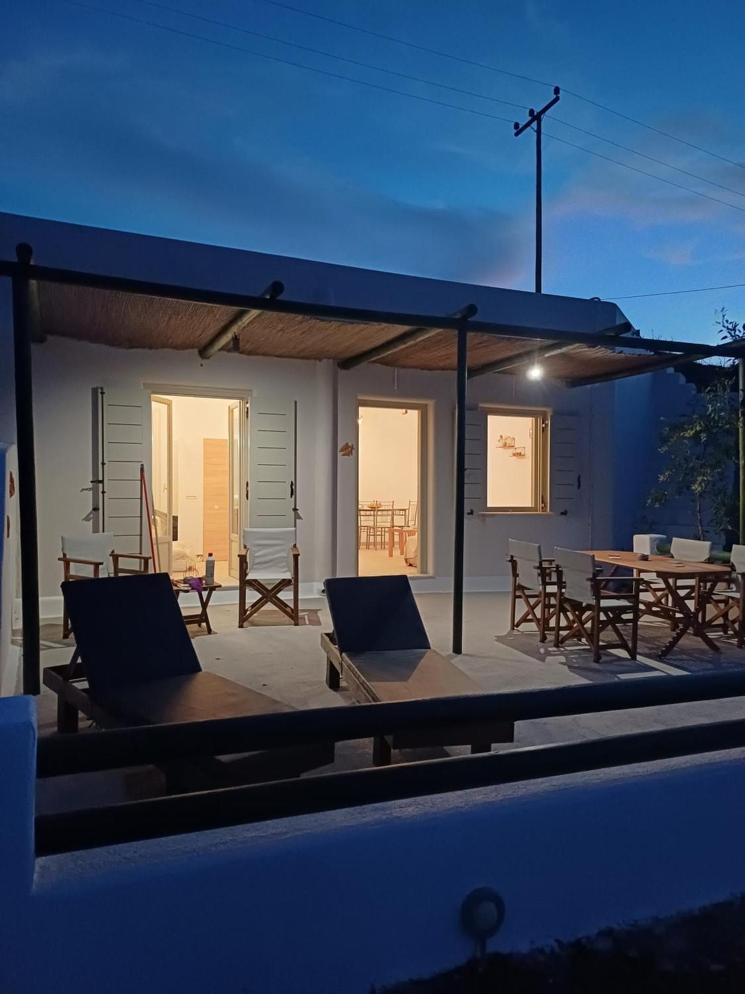 Vila 'Irene' Cycladic House With Sunrise And Sea View! Foinikiá Exteriér fotografie