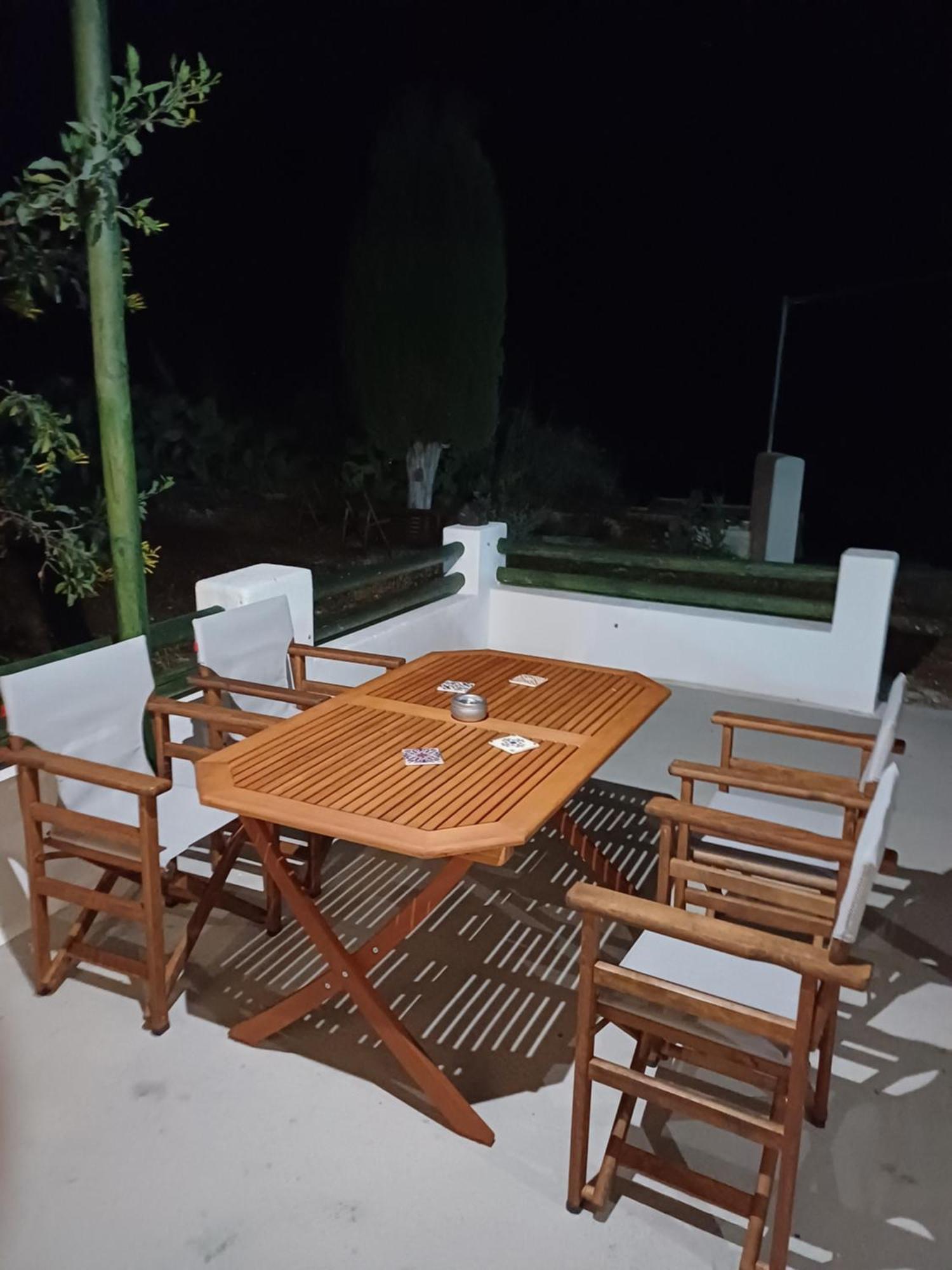 Vila 'Irene' Cycladic House With Sunrise And Sea View! Foinikiá Exteriér fotografie