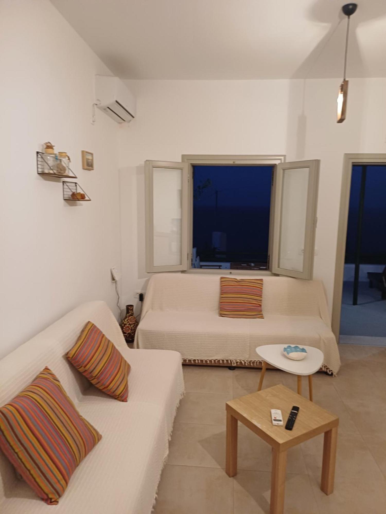 Vila 'Irene' Cycladic House With Sunrise And Sea View! Foinikiá Exteriér fotografie