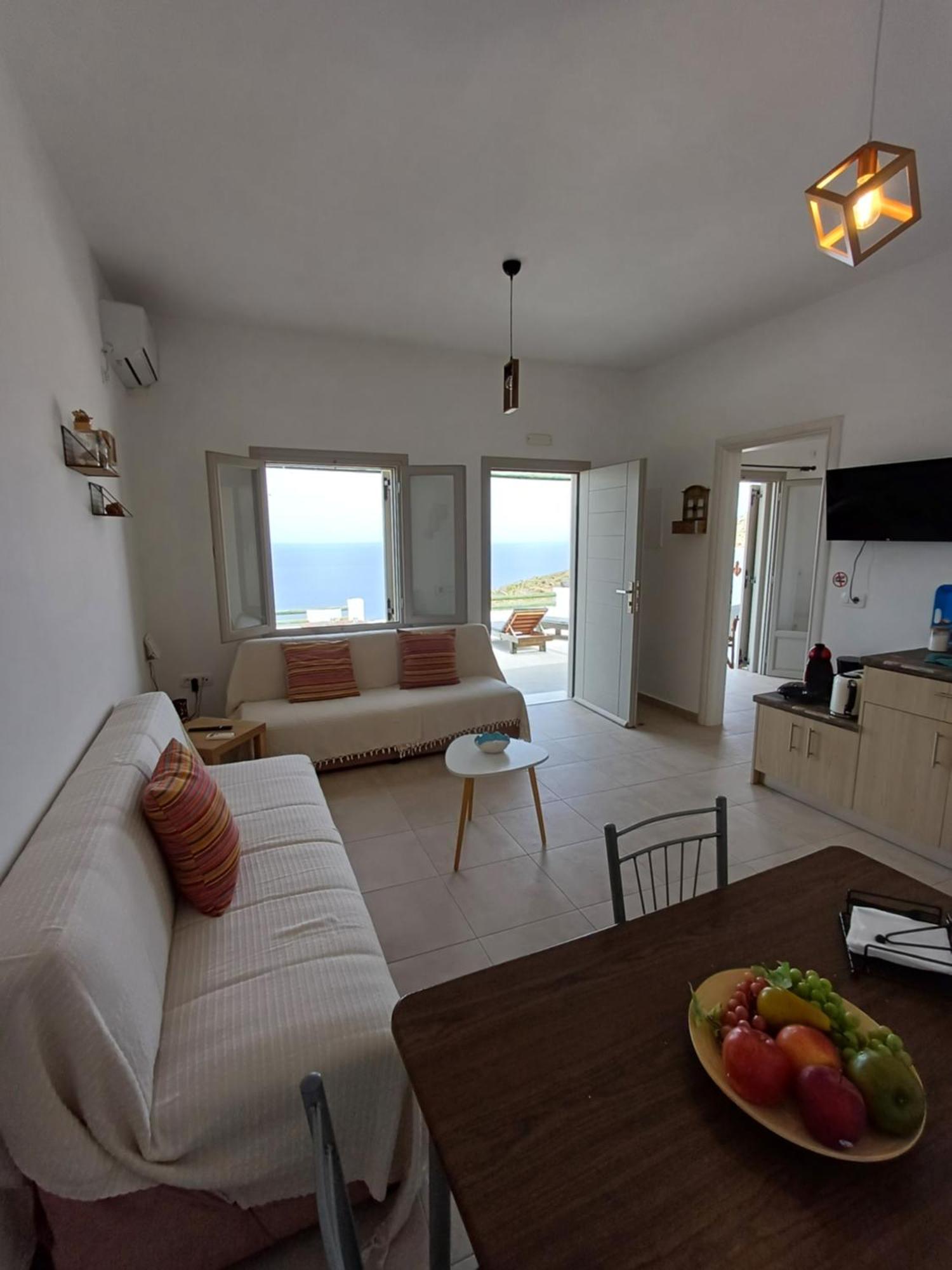 Vila 'Irene' Cycladic House With Sunrise And Sea View! Foinikiá Exteriér fotografie