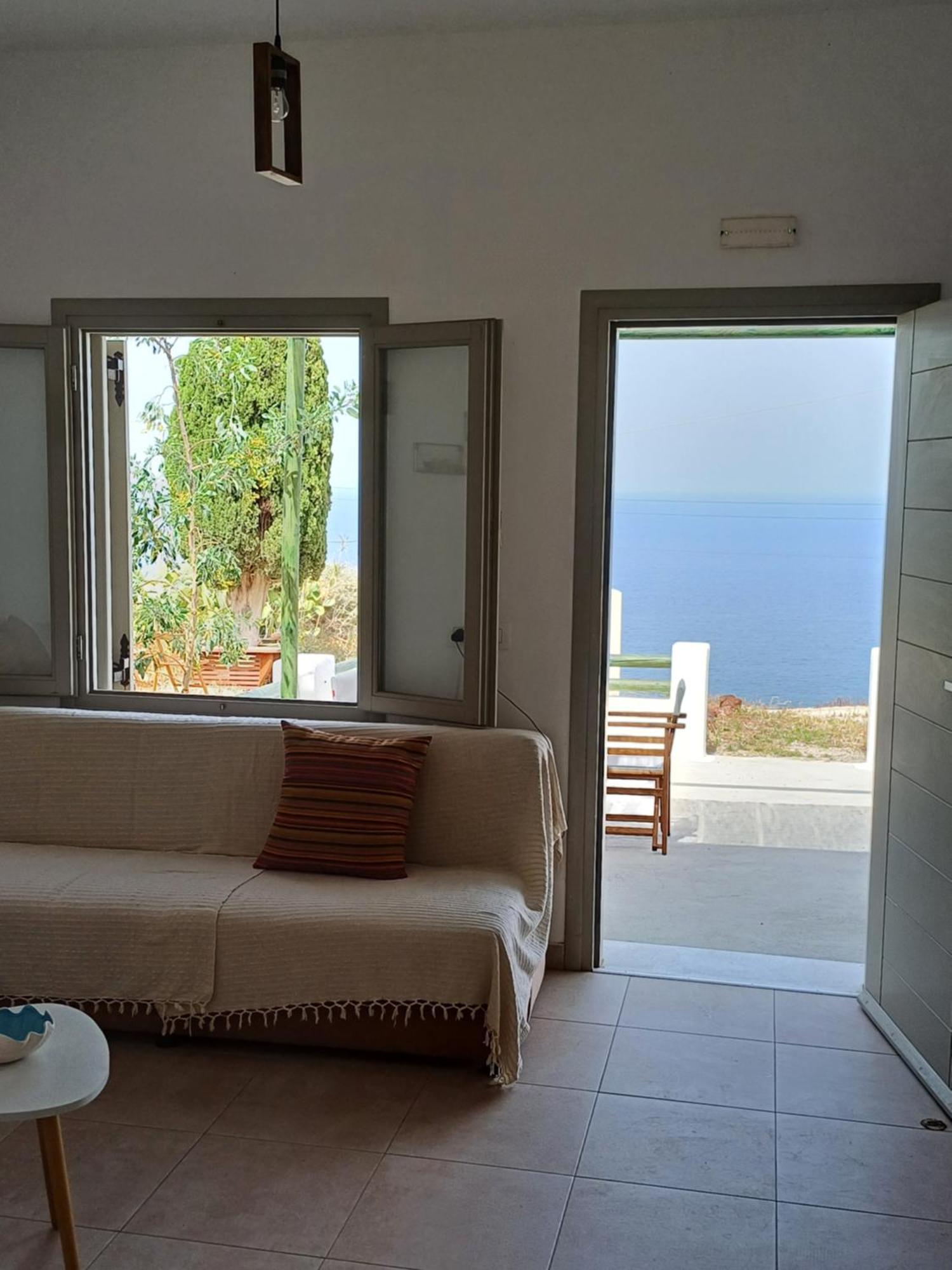 Vila 'Irene' Cycladic House With Sunrise And Sea View! Foinikiá Exteriér fotografie